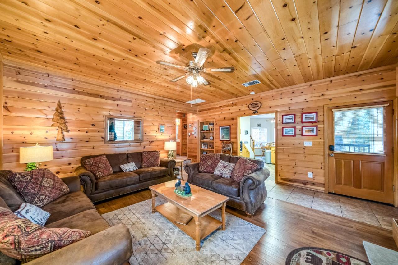 Black Bear Cabin บาสเลค ภายนอก รูปภาพ