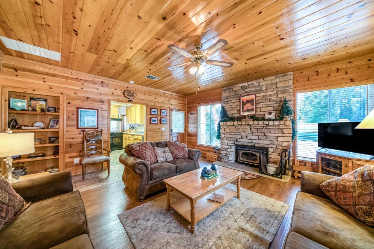 Black Bear Cabin บาสเลค ภายนอก รูปภาพ