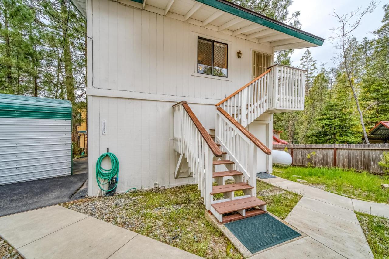 Black Bear Cabin บาสเลค ภายนอก รูปภาพ