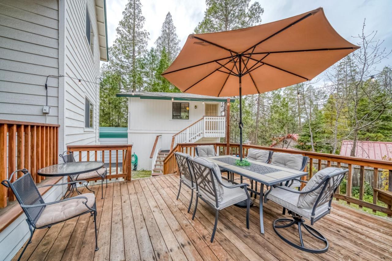 Black Bear Cabin บาสเลค ภายนอก รูปภาพ